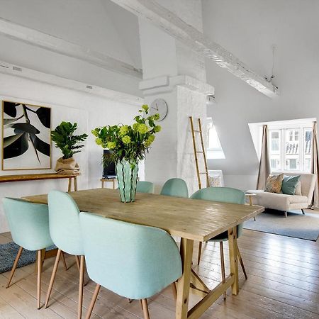 Sanders Main - Endearing Two-Bedroom Duplex Apartment With A Balcony Next To Magical Nyhavn Κοπεγχάγη Εξωτερικό φωτογραφία